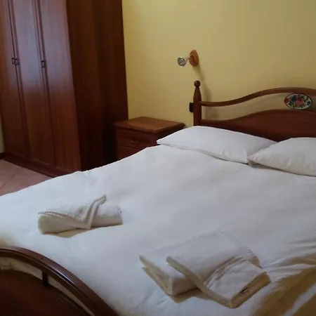 Casa Vacanze Da Edo Aparthotel Civate