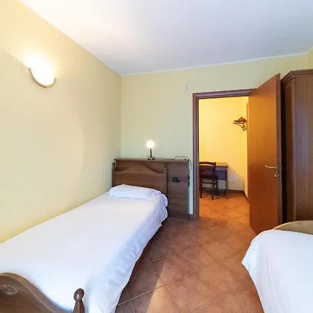 Ξενοδοχείο με διαμερίσματα Casa Vacanze Da Edo *