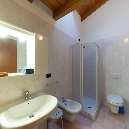 Casa Vacanze Da Edo * Civate