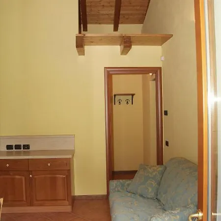 Ξενοδοχείο με διαμερίσματα Casa Vacanze Da Edo *